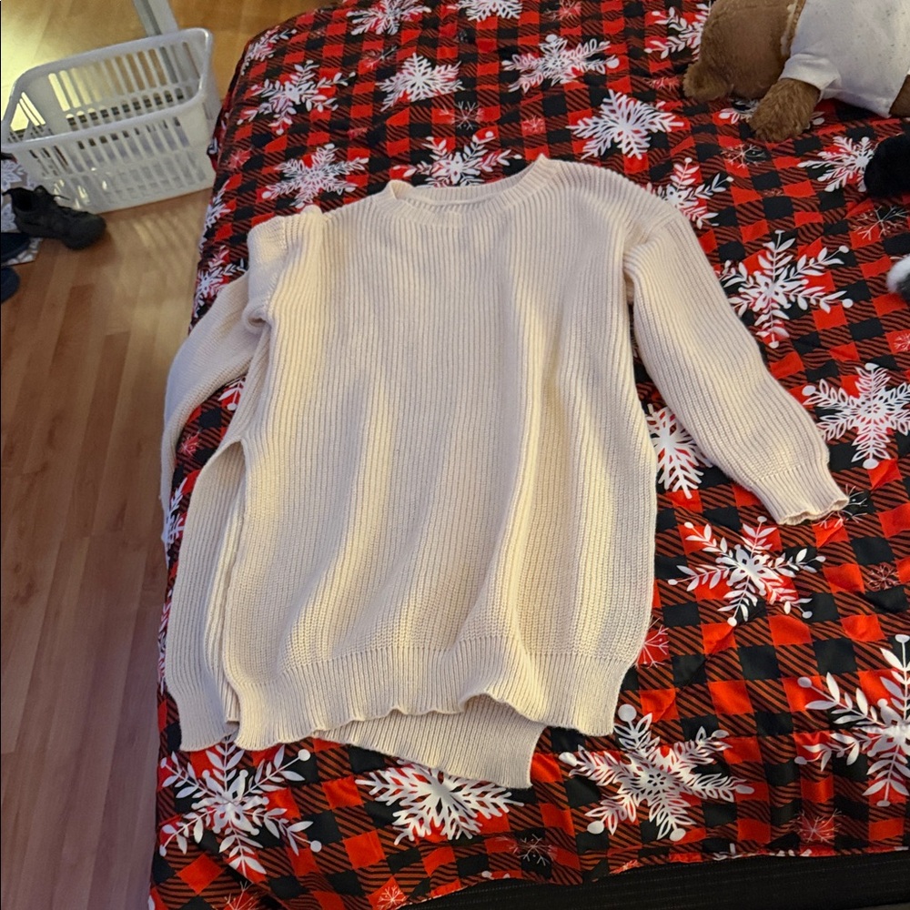 Women's Cream Sweater